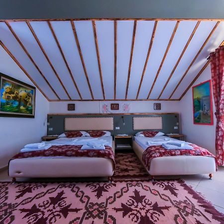 Oda'S Room Sarande Luaran gambar