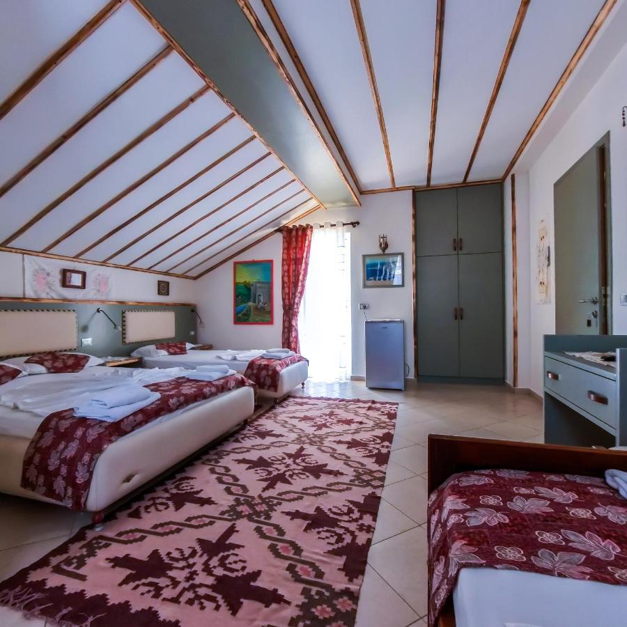 Oda'S Room Sarande Luaran gambar