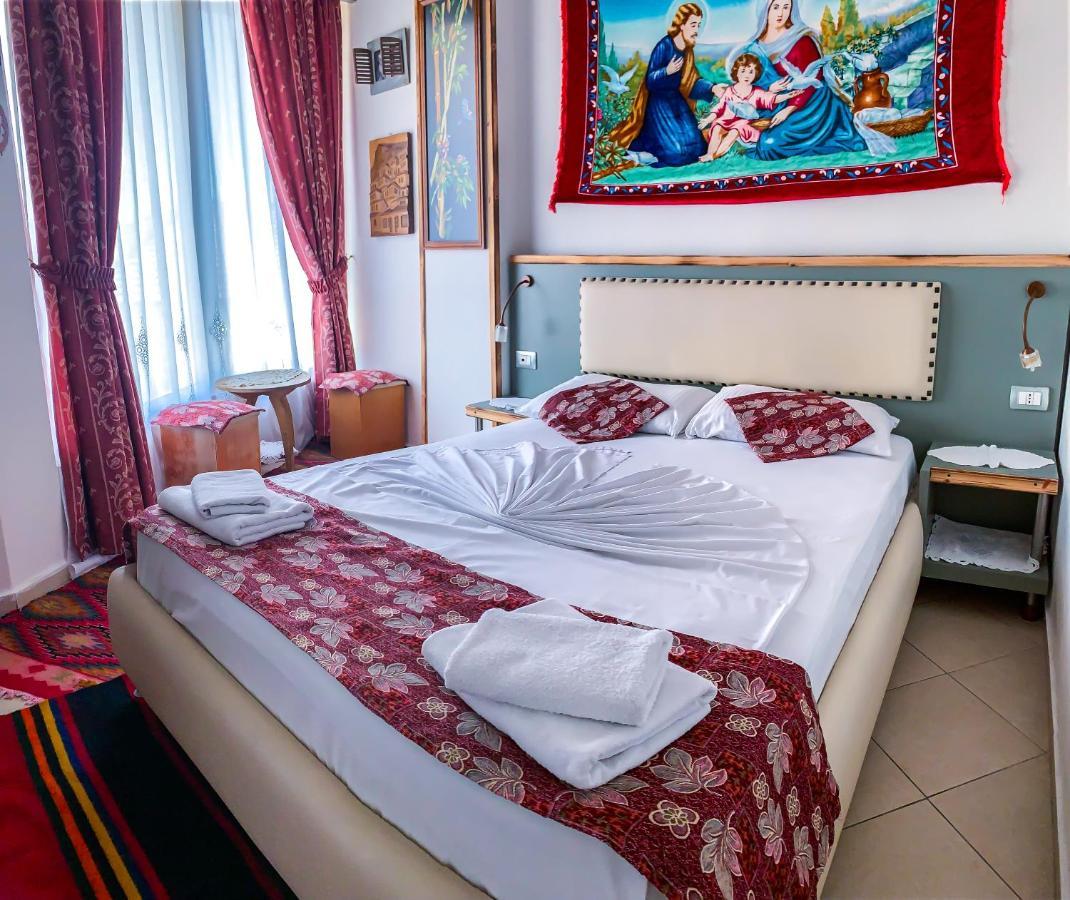 Oda'S Room Sarande Luaran gambar